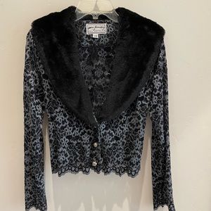 Lace jacket with faux fur collar